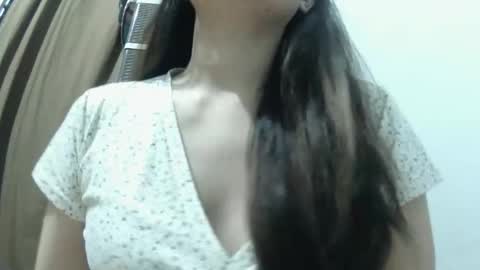 Snapshot of 88vanilla88 chatting on 10/22/25, 04:18 88vanilla88 online show from 10/22/25, 04:18