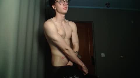 Snapshot of 8_goat chatting on 10/22/25, 08:30 Phillip online show from 10/22/25, 08:30