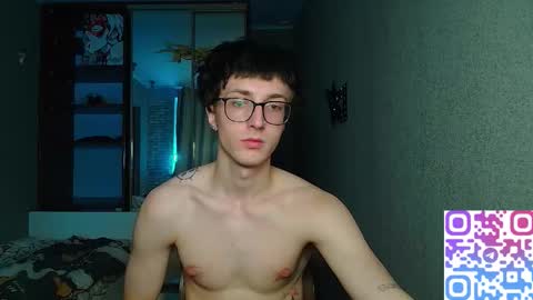 Snapshot of 8_goat chatting on 11/27/25, 05:20 Phillip online show from 11/27/25, 05:20