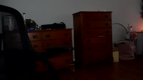 8inch_blessed online show from 12/02/25, 04:24