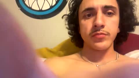 Snapshot of 8inchandres chatting on 11/06/25, 12:17 Andy online show from 11/06/25, 12:17