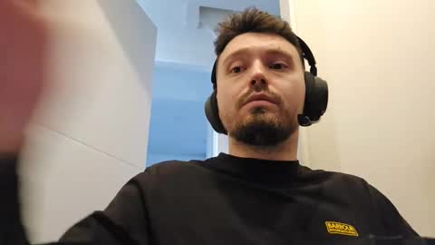 8inchdude93 online show from 05/08/26, 04:56
