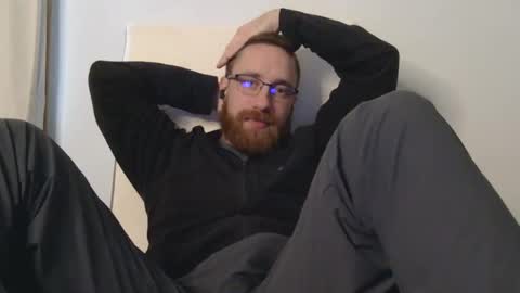 8InchesAndSomeHoles online show from 02/12/26, 07:09