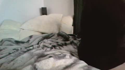 8inchthrobbn online show from 08/04/26, 06:54