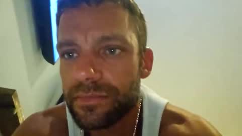 8inchwhiteboy88 online show from 04/13/26, 02:06