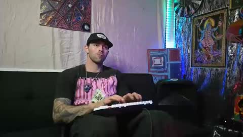 EvelDicknievel1 online show from 12/05/25, 04:43