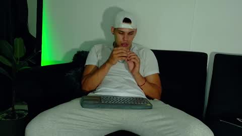 rick online show from 09/23/25, 07:22