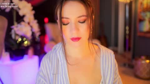 Sophia  online show from 11/05/25, 04:23