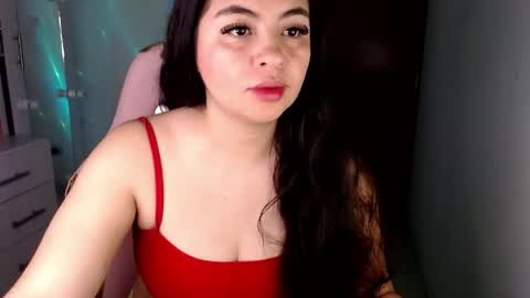 Snapshot of _aafrodita__ chatting on 06/08/26, 10:37 Alexa online show from 06/08/26, 10:37