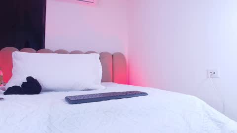  abby rouss online show from 11/19/25, 03:06