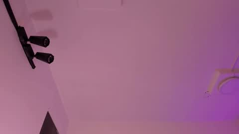 Snapshot of _abbymiller_ chatting on 09/29/25, 11:48 Abbye Miller online show from 09/29/25, 11:48