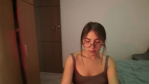 abby 3 online show from 05/05/26, 03:53