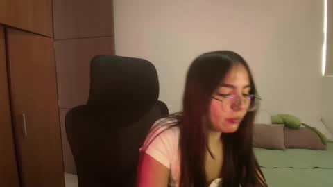 abby 3 online show from 05/26/26, 05:53