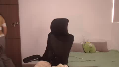 abby 3 online show from 06/05/26, 04:24