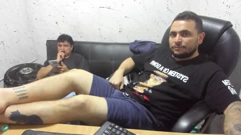     ----       online show from 11/03/25, 11:26