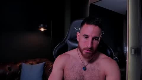 Snapshot of _adamcoper_ chatting on 09/10/25, 03:23 _adamcoper_ online show from 09/10/25, 03:23