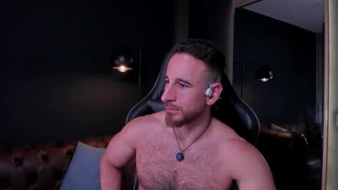 Snapshot of _adamcoper_ chatting on 10/03/25, 12:29 _adamcoper_ online show from 10/03/25, 12:29