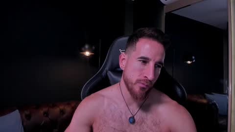 Snapshot of _adamcoper_ chatting on 10/16/25, 03:35 _adamcoper_ online show from 10/16/25, 03:35