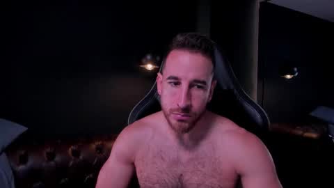 Snapshot of _adamcoper_ chatting on 10/25/25, 12:51 _adamcoper_ online show from 10/25/25, 12:51