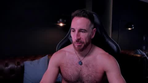 Snapshot of _adamcoper_ chatting on 11/07/25, 03:45 _adamcoper_ online show from 11/07/25, 03:45