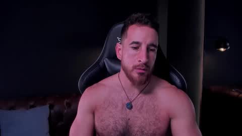 Snapshot of _adamcoper_ chatting on 11/19/25, 10:43 _adamcoper_ online show from 11/19/25, 10:43