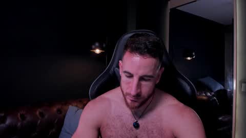 Snapshot of _adamcoper_ chatting on 12/01/25, 12:04 _adamcoper_ online show from 12/01/25, 12:04