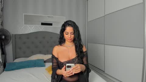 Adelle online show from 02/19/25, 05:06