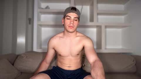 _aesthetic online show from 09/22/25, 08:33