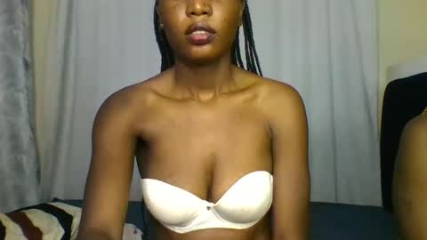 Snapshot of _africana4 chatting on 04/18/26, 12:25 africana4 online show from 04/18/26, 12:25