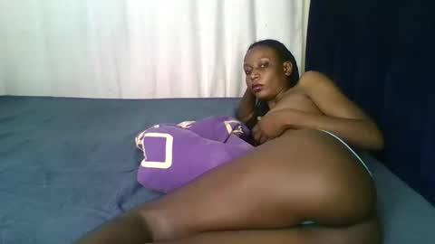 Snapshot of _africana4 chatting on 04/21/26, 01:42 africana4 online show from 04/21/26, 01:42