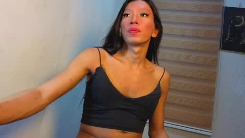 Snapshot of _agatha25 chatting on 07/19/26, 03:21 _agatha25 online show from 07/19/26, 03:21
