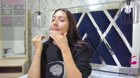  Alaia online show from 01/13/25, 12:02