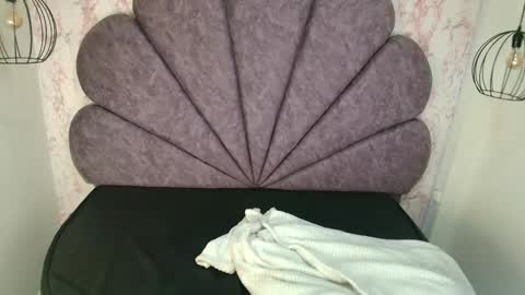  Alaia online show from 11/06/25, 11:33