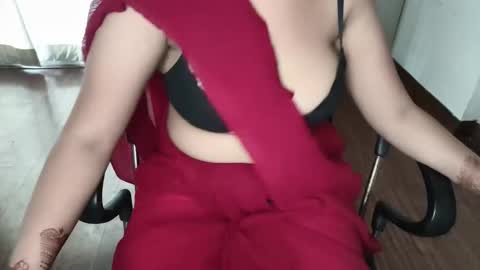 Snapshot of _aleena_ chatting on 10/13/25, 06:57 _aleena_ online show from 10/13/25, 06:57