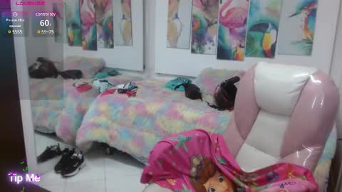 _alegriamartinez_ online show from 02/10/25, 12:39