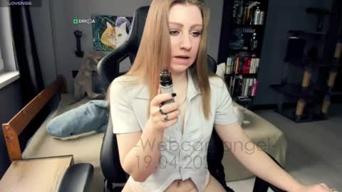 Aleksandra online show from 04/19/26, 12:15