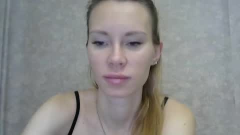 _alex1819 online show from 12/19/25, 06:31