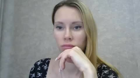 _alex1819 online show from 02/18/26, 07:15