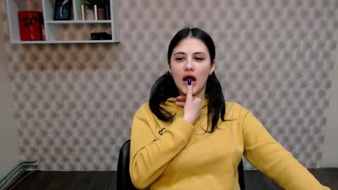 Alice online show from 01/04/25, 01:21