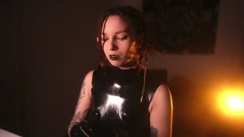Snapshot of _alicemorrison_ chatting on 06/29/26, 06:30 Alice Morrison Mistress Datura online show from 06/29/26, 06:30