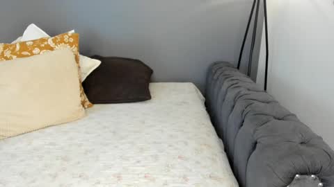  Alice  online show from 02/28/25, 08:07