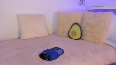 Snapshot of _alissonrose chatting on 03/10/25, 05:07 Karo online show from 03/10/25, 05:07