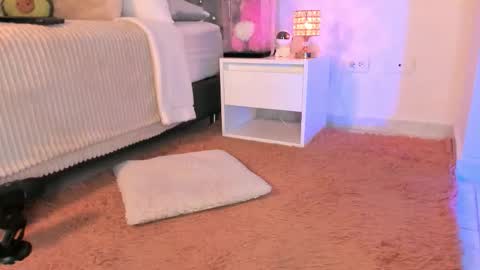 Snapshot of _alissonrose chatting on 09/12/25, 08:53 Karo online show from 09/12/25, 08:53