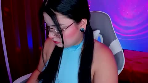 Alisa online show from 10/28/25, 05:15