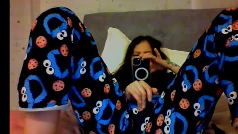 Snapshot of _alyson chatting on 09/11/25, 05:29 _alyson online show from 09/11/25, 05:29