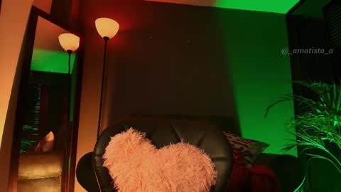 Snapshot of _amarella_ chatting on 01/12/26, 03:06 Ana online show from 01/12/26, 03:06