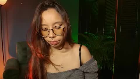 Snapshot of _amarella_ chatting on 02/18/26, 03:08 Ana online show from 02/18/26, 03:08