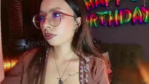 Snapshot of _amarella_ chatting on 06/26/26, 04:44 Ana online show from 06/26/26, 04:44
