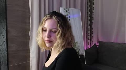 _amymoore_ online show from 02/13/26, 01:56