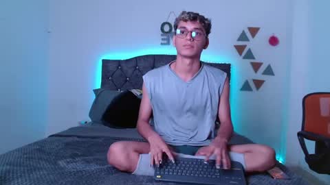 Andres online show from 01/14/25, 07:11